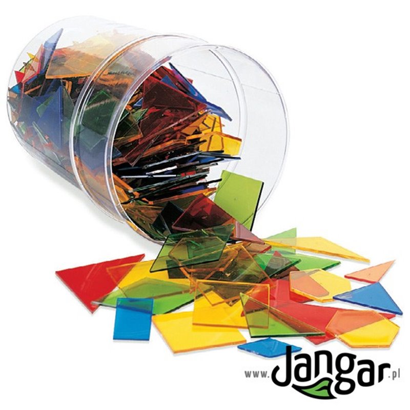 A set of 450 figures per projector