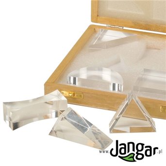 Set of 7 different prisms / acrylic blocks