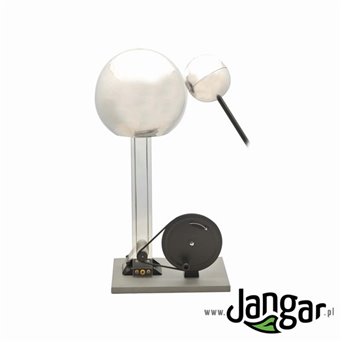 Van de Graaff generator with spherical electrode and manual drive