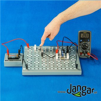 Physics in a suitcase: Electricity part 1 - jangar.pl