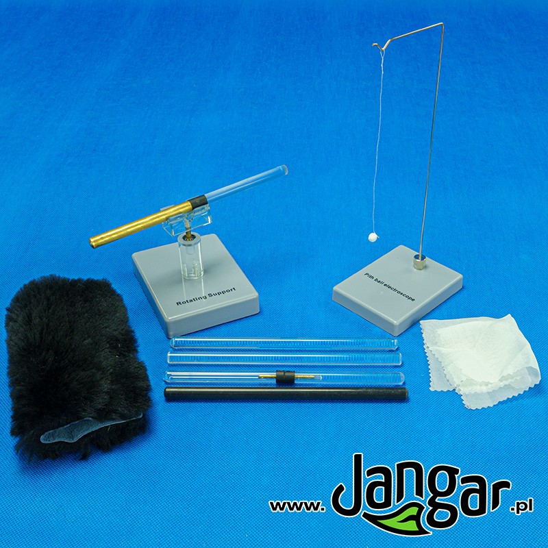 A simple set for electrostatics experiments