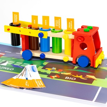 Truck: sorting and recycling colourful interactive set