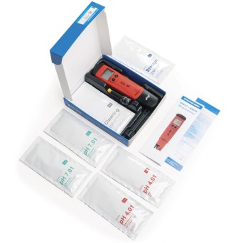 Waterproof pH and temperature tester, electronic, with 0.1 pH resolution