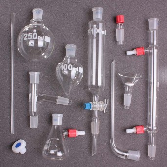 Laboratory Glassware Set 19/26 – 11 Pieces with Liebig Condenser