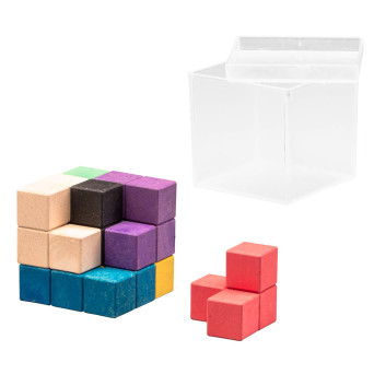 Soma cube - geometric puzzle