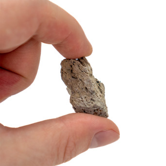 Collection of 20 rocks and minerals with magnifying glasses