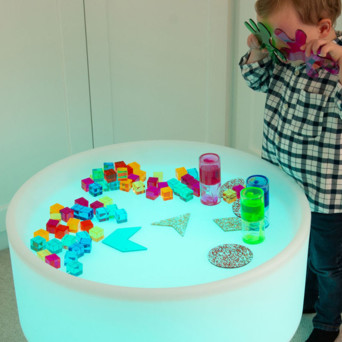 Interactive Nature Discovery Table – educational set with Forest, Ocean and Space mats