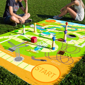 Large-format educational game: Discovering Renewable Energy Sources - XXL Version